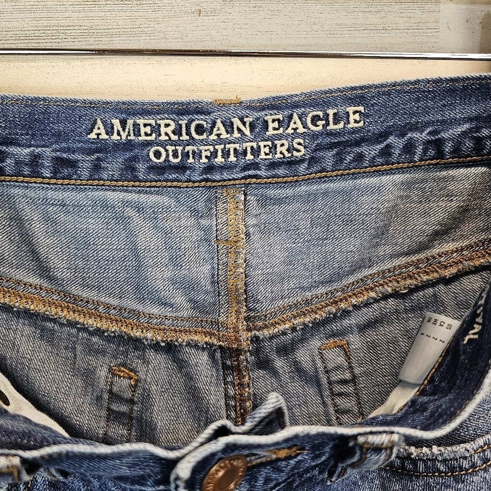 American Eagle Women's Vintage Hi-Rise Festival Jean Shorts Sz 2 Thrashed Boho - Picture 10 of 11